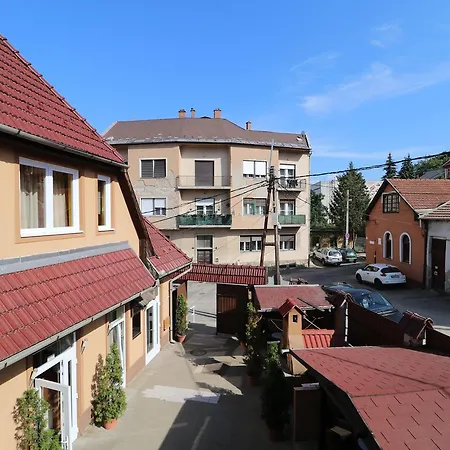 Szekelykert Panzio 2* Miskolc